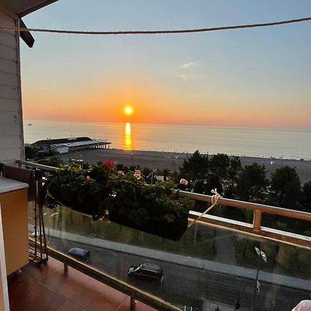 Apartment Irma Rustaveli 57 Μπατούμι Εξωτερικό φωτογραφία
