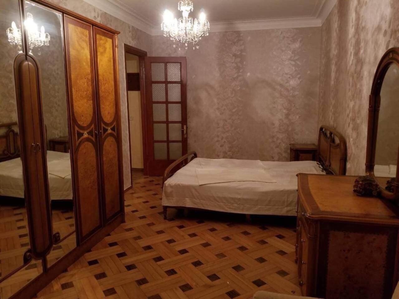 Apartment Irma Rustaveli 57 Μπατούμι Εξωτερικό φωτογραφία