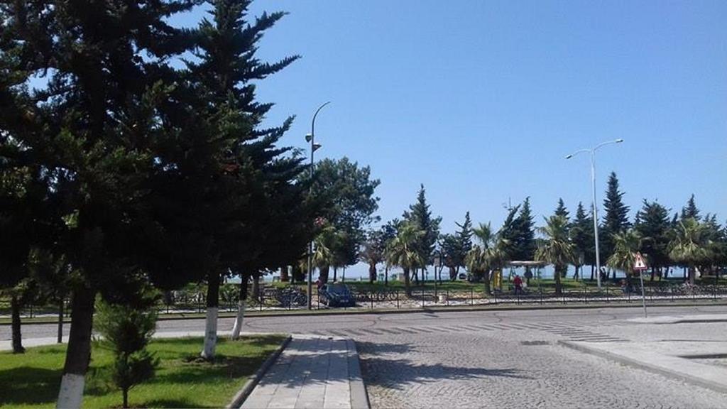 Apartment Irma Rustaveli 57 Μπατούμι Εξωτερικό φωτογραφία