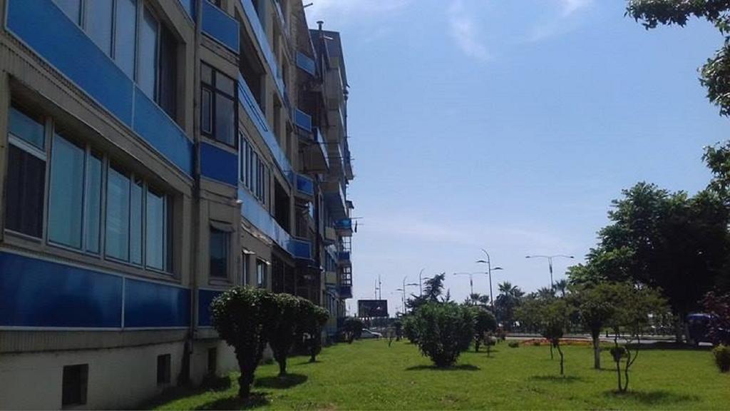 Apartment Irma Rustaveli 57 Μπατούμι Εξωτερικό φωτογραφία