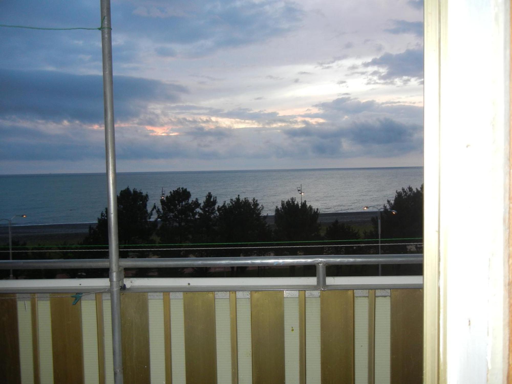 Apartment Irma Rustaveli 57 Μπατούμι Εξωτερικό φωτογραφία